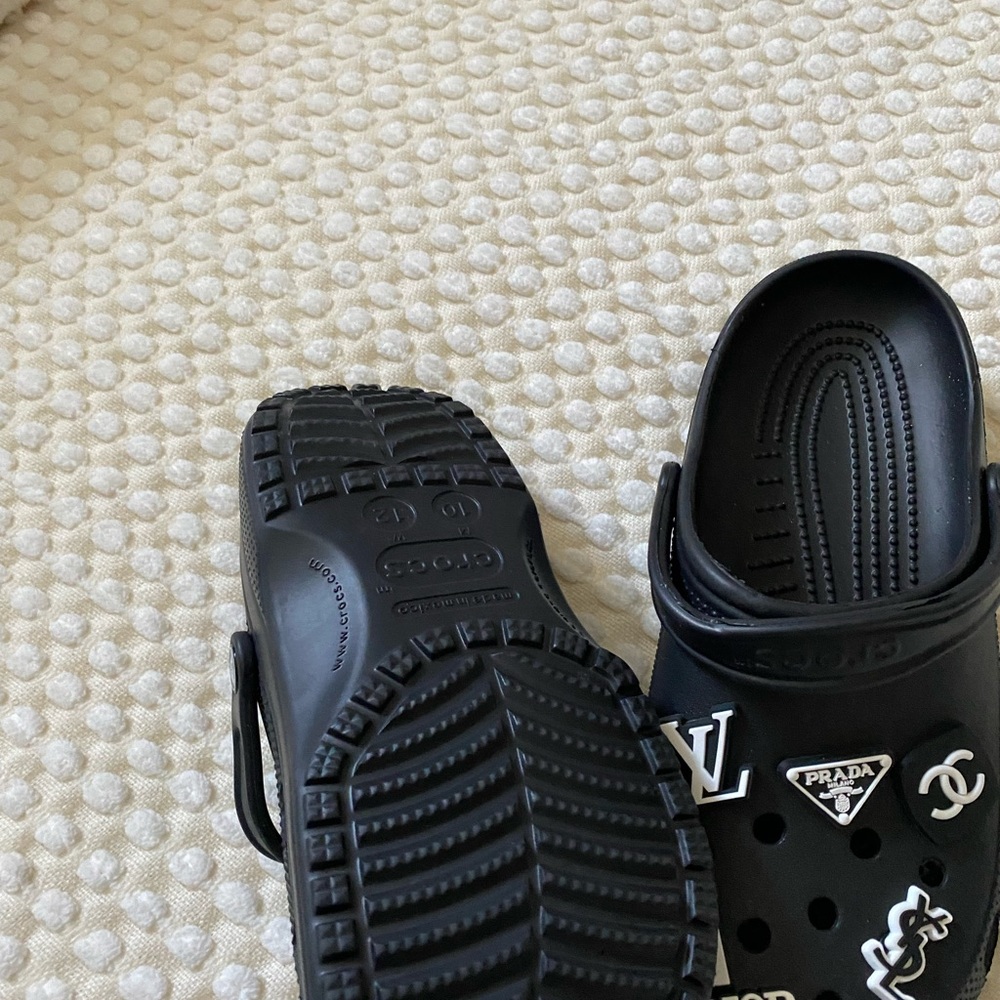 Crocs - Picture 3 of 3